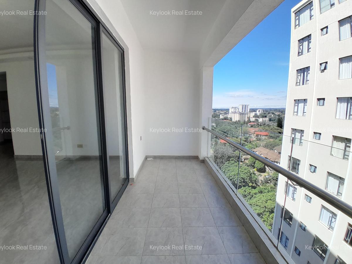 4 Bed Apartment with En Suite at Lavington - 16