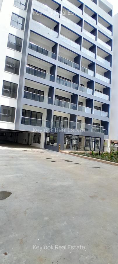 1 Bed Apartment with En Suite at Lavington - 2