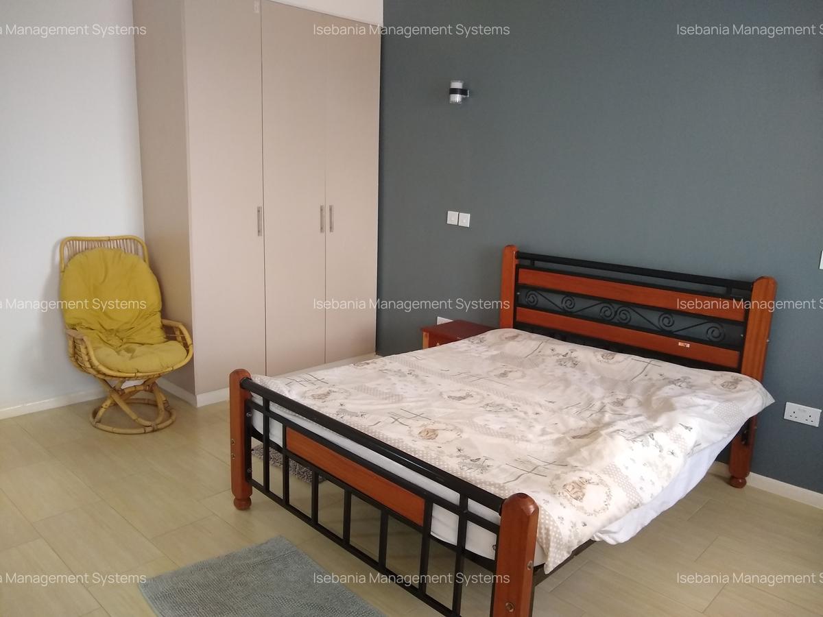 Furnished 2 Bed Apartment with En Suite at - 6