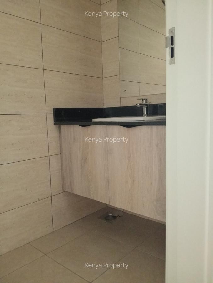 1 Bed Apartment with En Suite in Lavington - 6