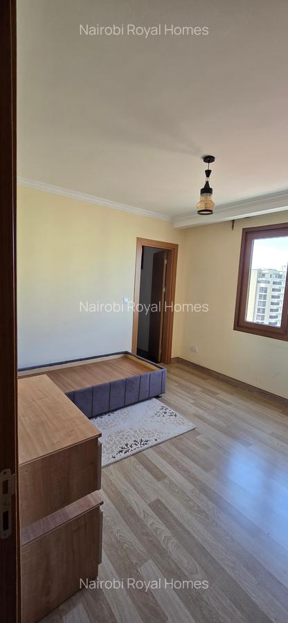 3 Bed Apartment with En Suite at Tebere Crescent - 13