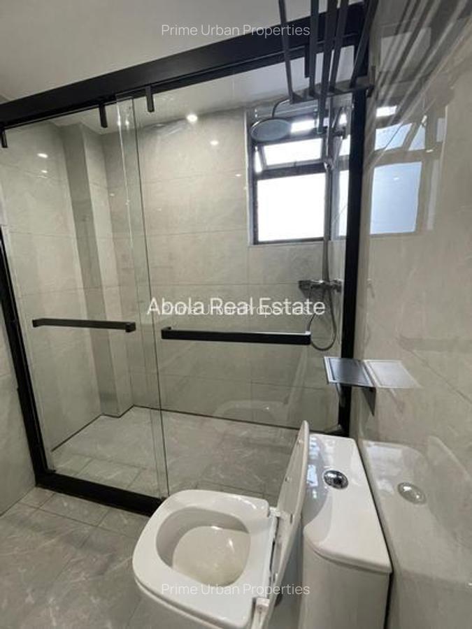 2 Bed Apartment with En Suite in Riverside - 12