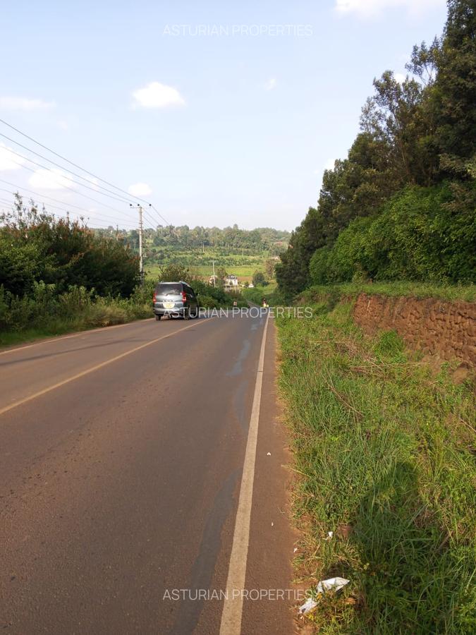 36 ac Land in Kikuyu Town - 8