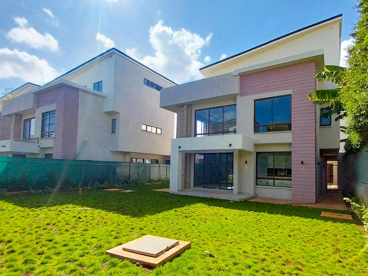 4 Bed Townhouse with Swimming Pool in Kiambu Road - 16