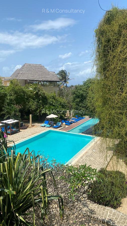 3 Bed Villa with En Suite in Watamu - 19
