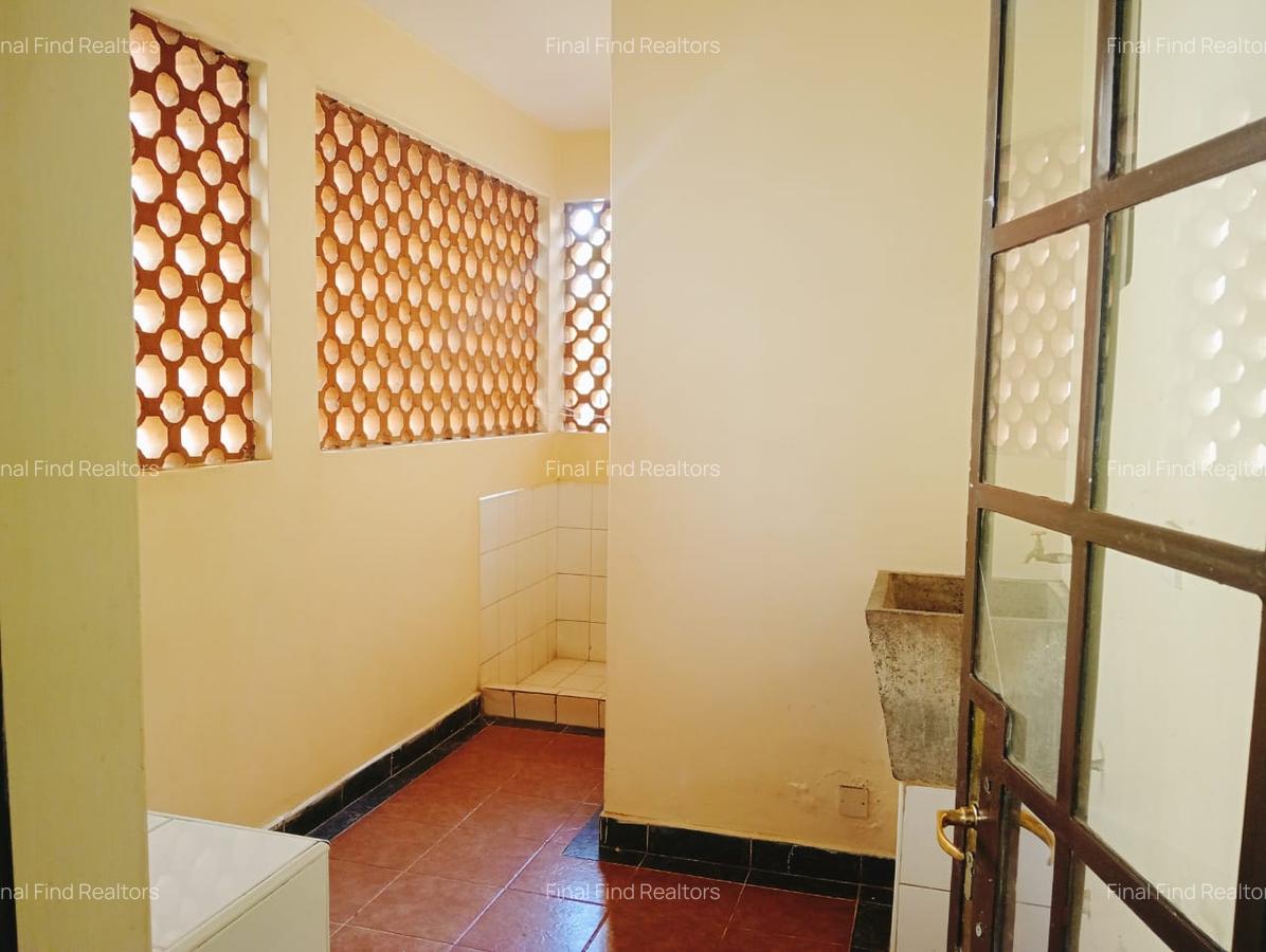 3 Bed Apartment with Backup Generator in Brookside - 11