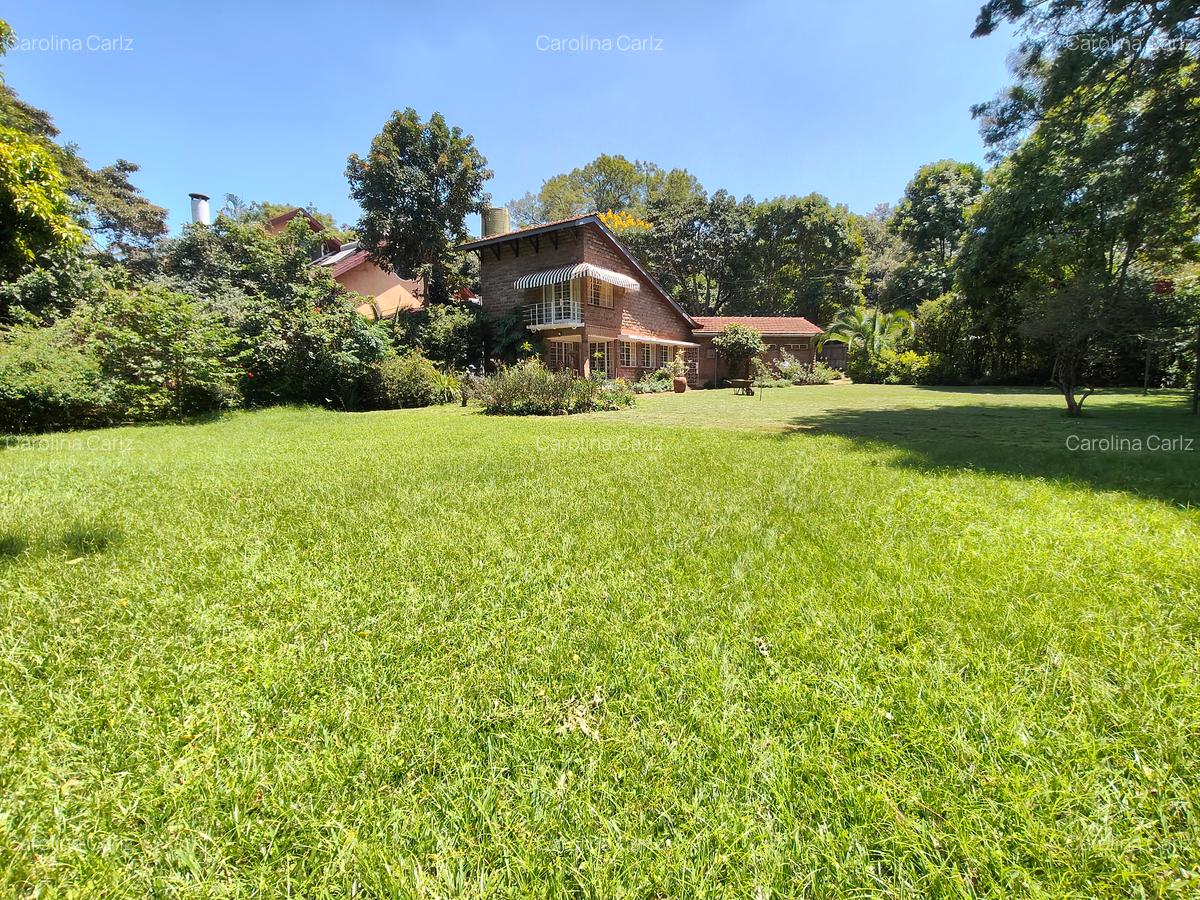 2 Bed House with En Suite at Lakeview - 2