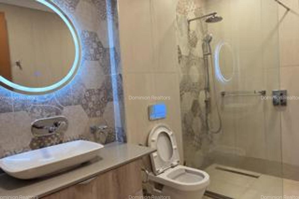 3 Bed Apartment with En Suite in Parklands - 7