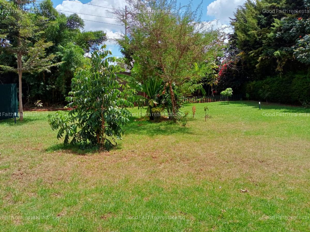 5 Bed Villa with En Suite in Runda - 20