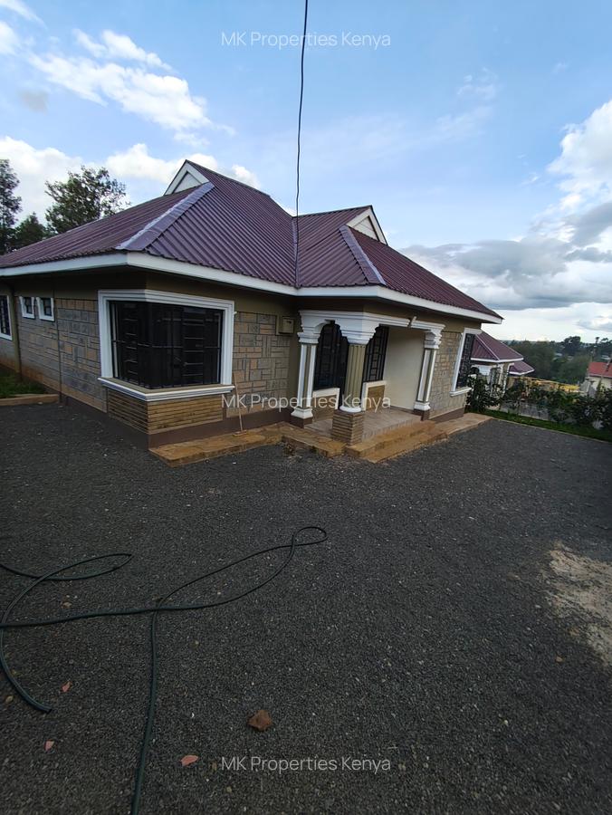 3 Bed House with En Suite at Oloosurutia - 1