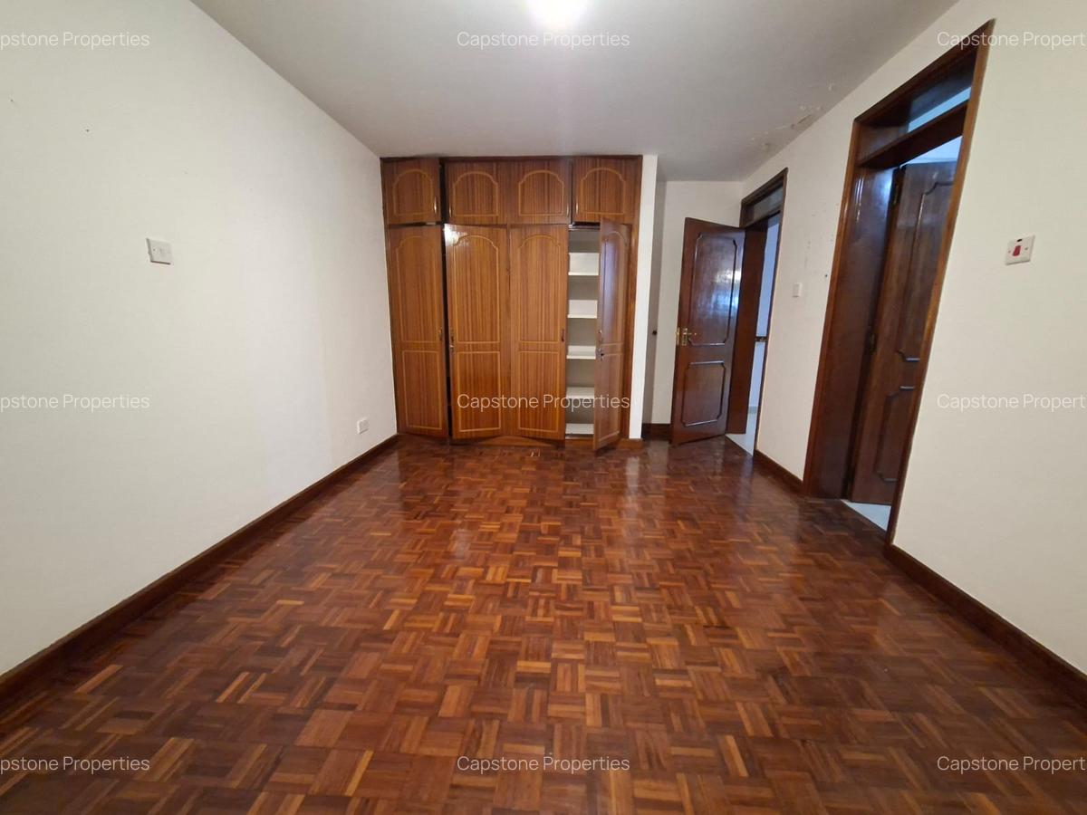 3 Bed Apartment with En Suite in Westlands Area - 16