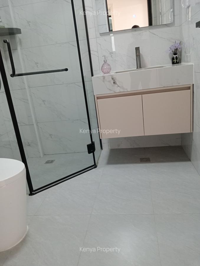 1 Bed Apartment with Swimming Pool at Wood Avenue - 18