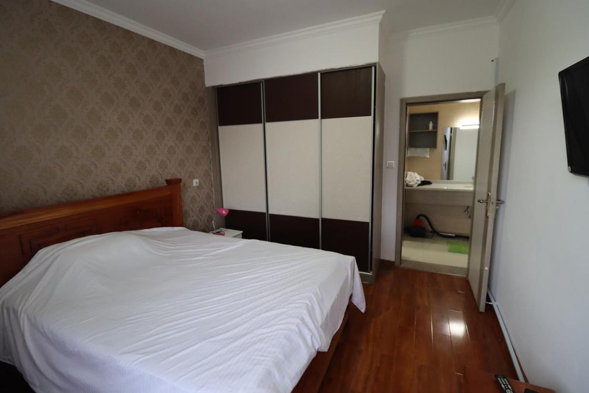 Serviced 3 Bed Apartment with En Suite in Kilimani - 8