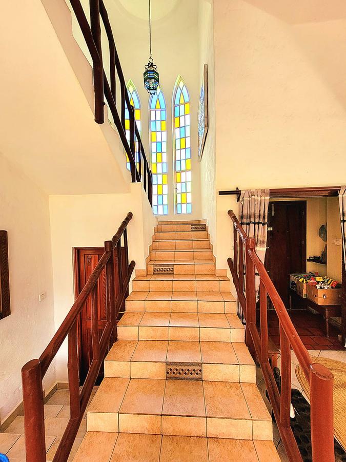 4 Bed Villa with En Suite in Diani - 11