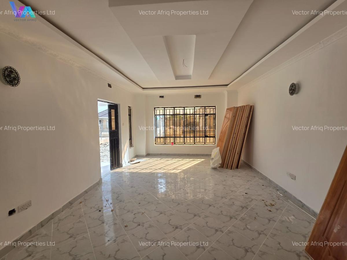 3 Bed House with En Suite in Kitengela - 3