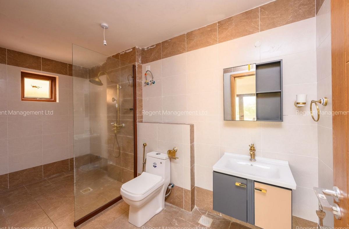 1 Bed Apartment with En Suite at Sandy Shores - 3