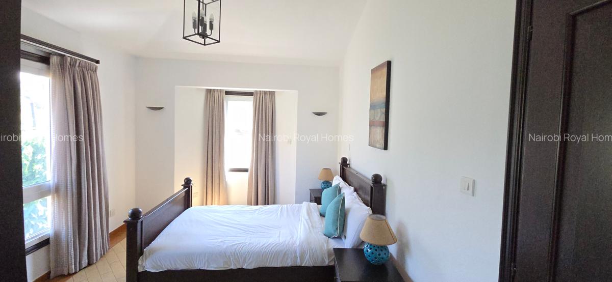 4 Bed House with En Suite at Jade Valley - 7