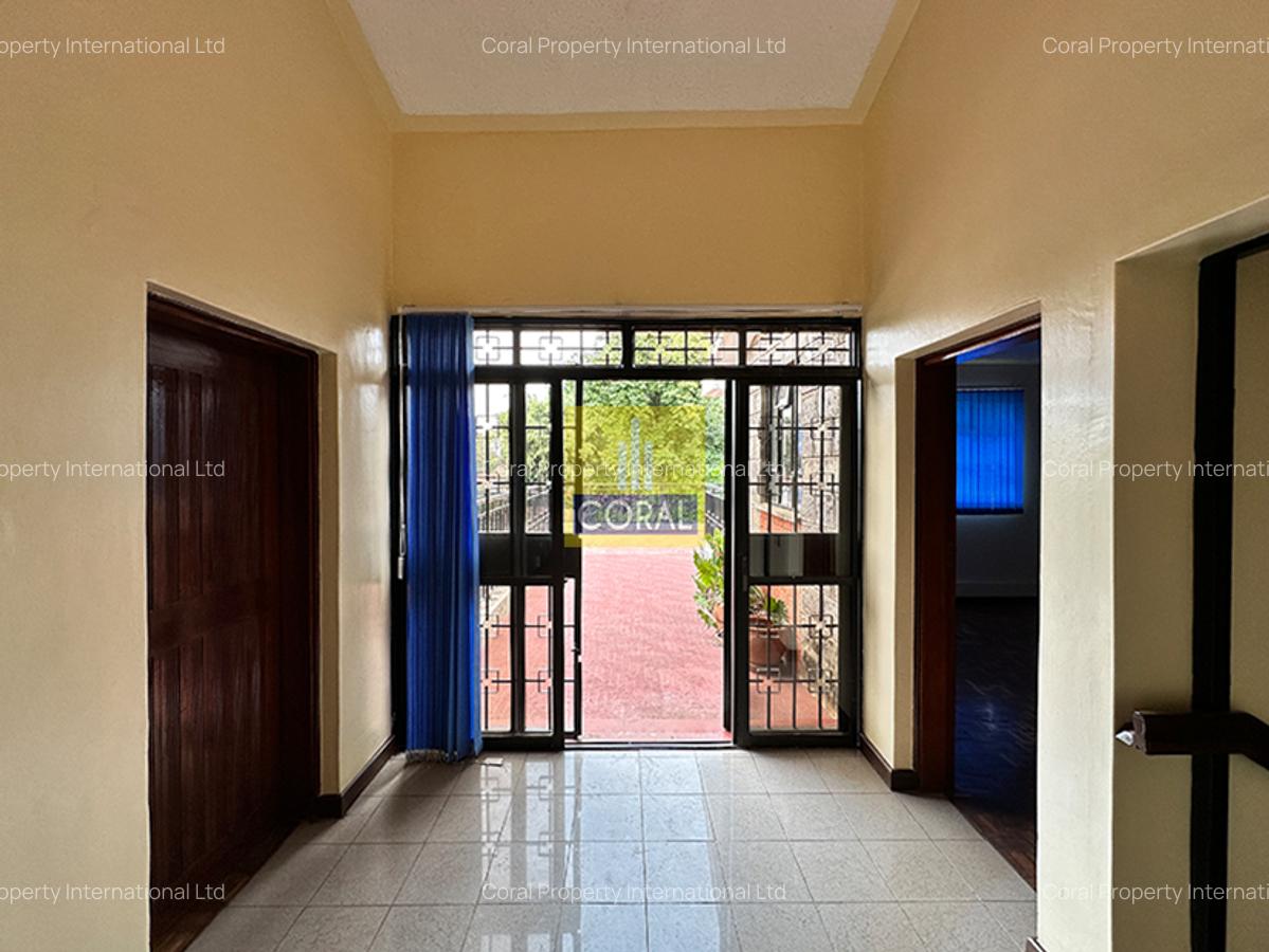 5,541 ft² Office in Gigiri - 8