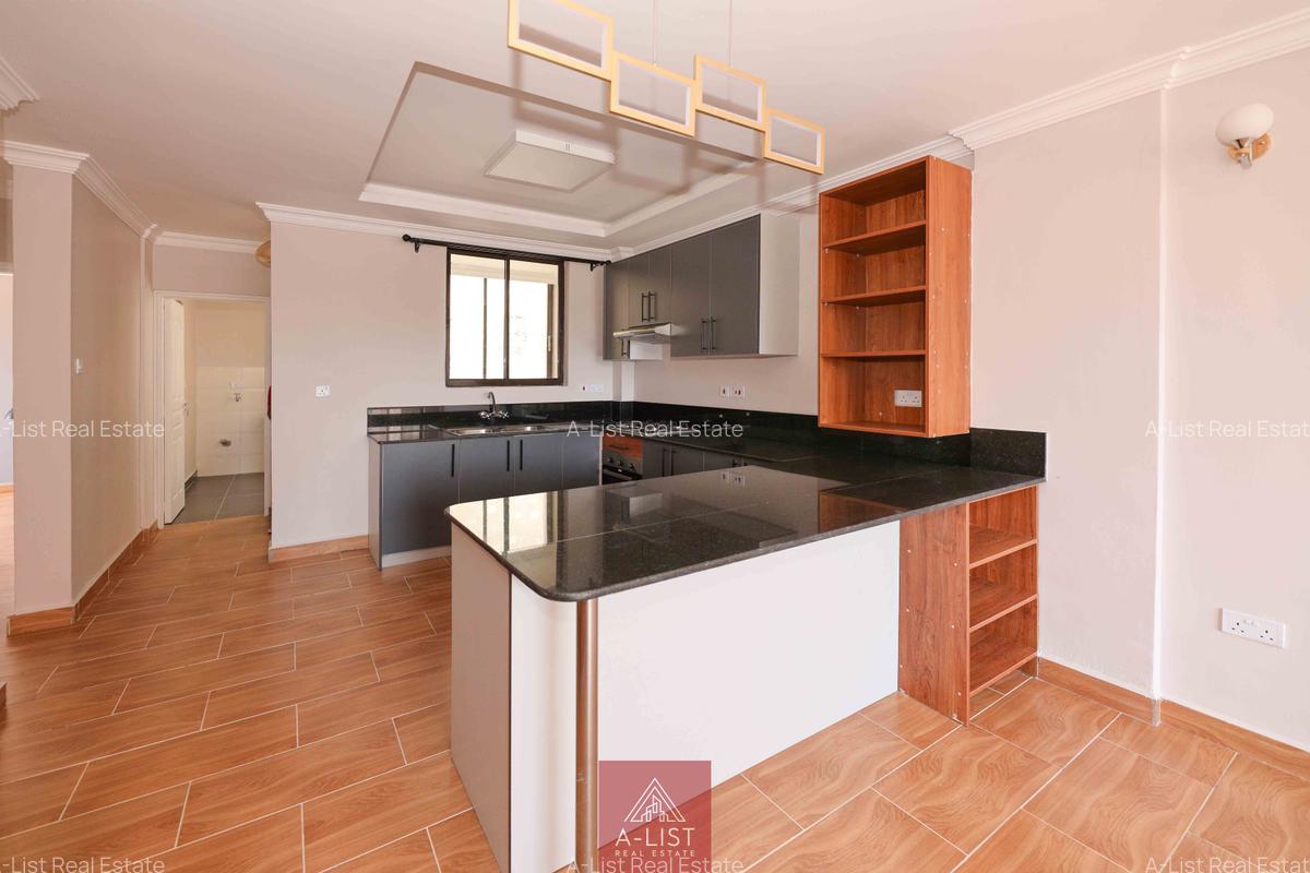 2 Bed Apartment with En Suite at Lantana Road - 6