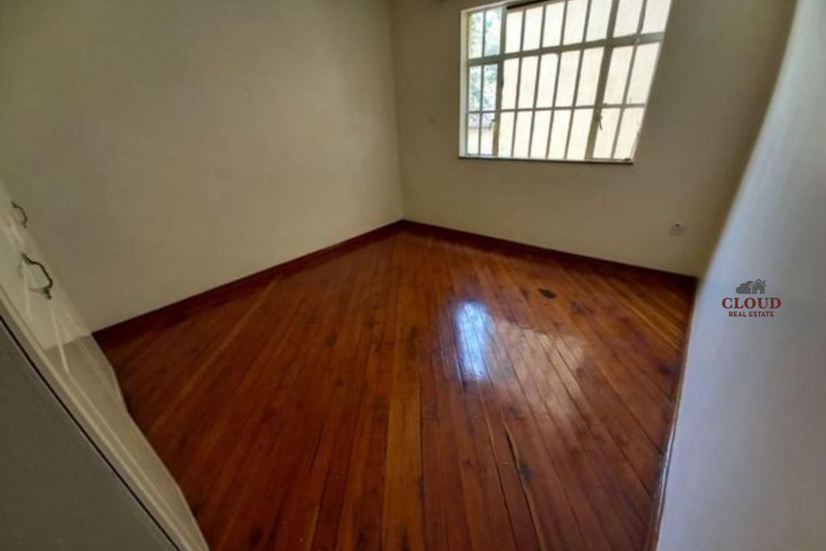 2 Bed Apartment with Parking in Lavington - 6