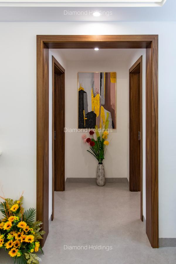 Serviced 2 Bed Apartment with En Suite at Westland - 2