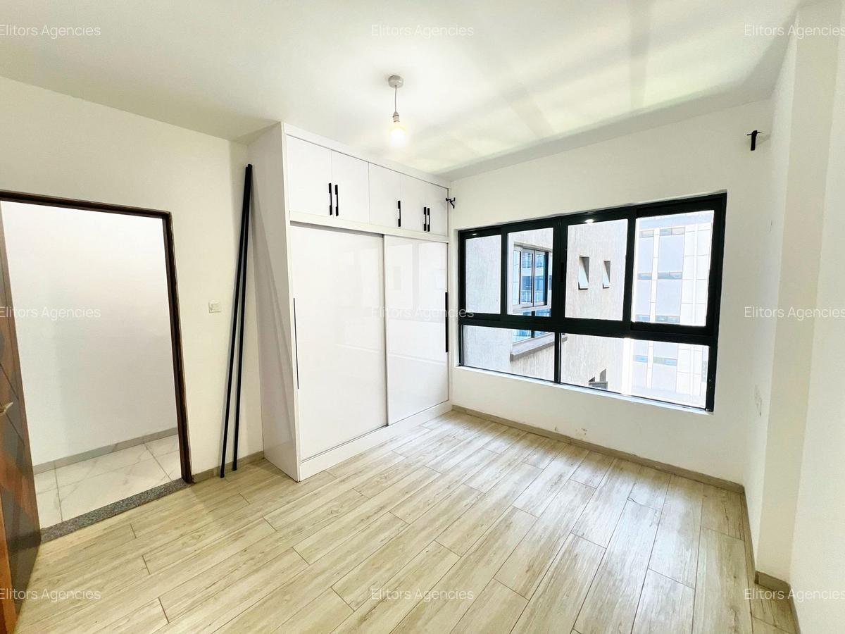 1 Bed Apartment with En Suite at Argwings Kodhek - 10