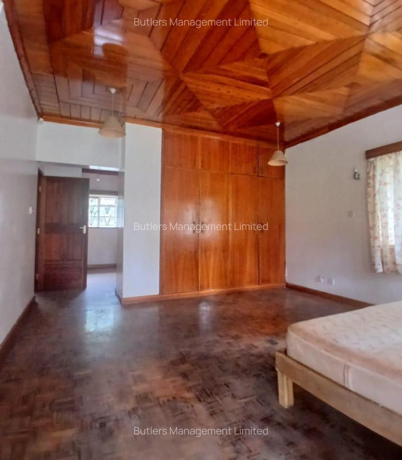 5 Bed Villa with En Suite at Mandera Road - 11
