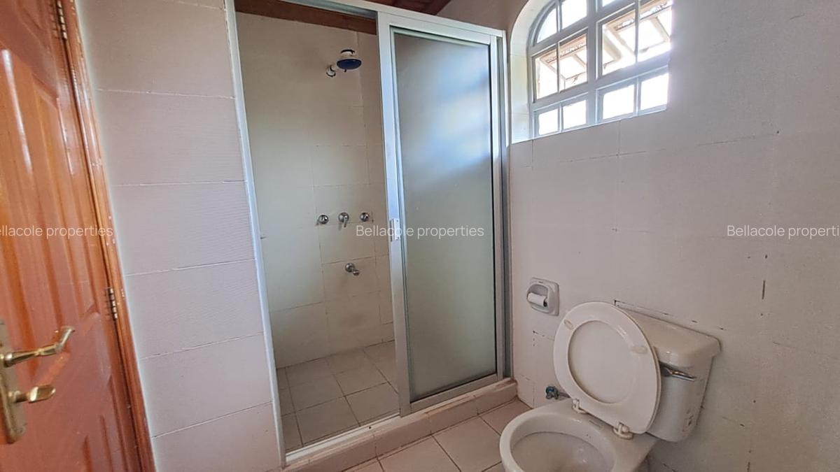 5 Bed Townhouse with En Suite in Nyari - 2