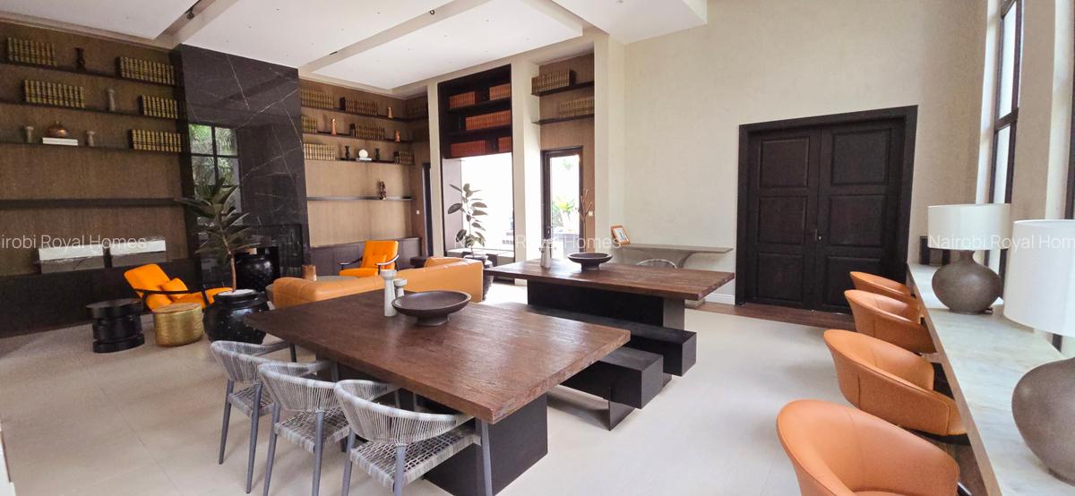 4 Bed House with En Suite at Palm Valley - 20