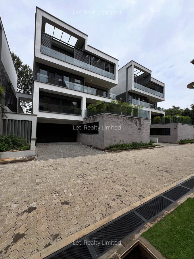 4 Bed Townhouse with En Suite in Lavington - 1