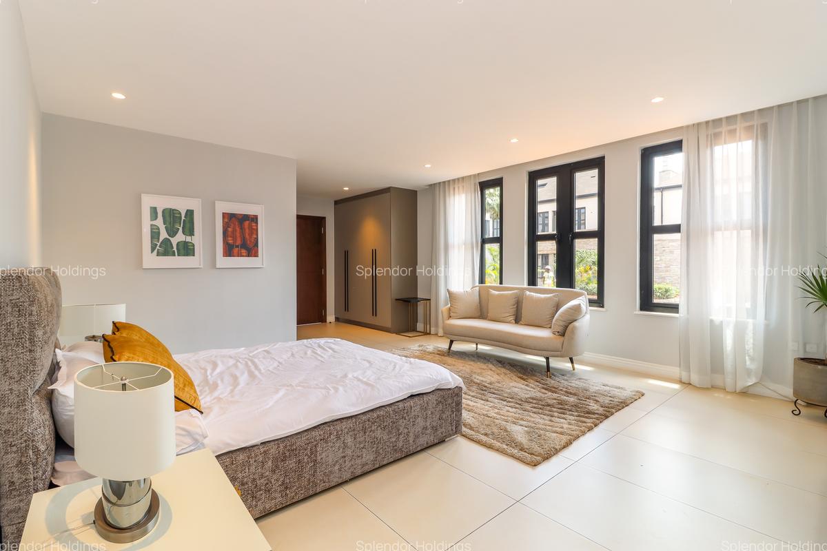 4 Bed Villa with En Suite in Runda - 10