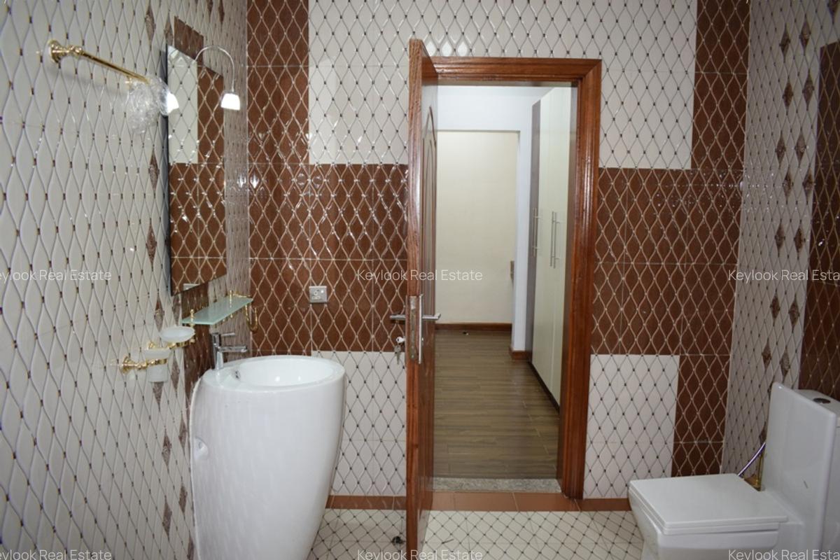 3 Bed Apartment with En Suite at Kilimani - 3