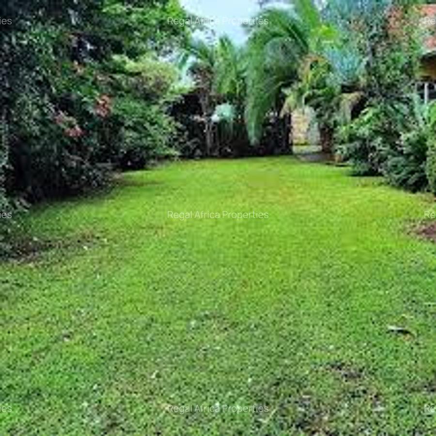 4 ac Land in Thika Road - 2