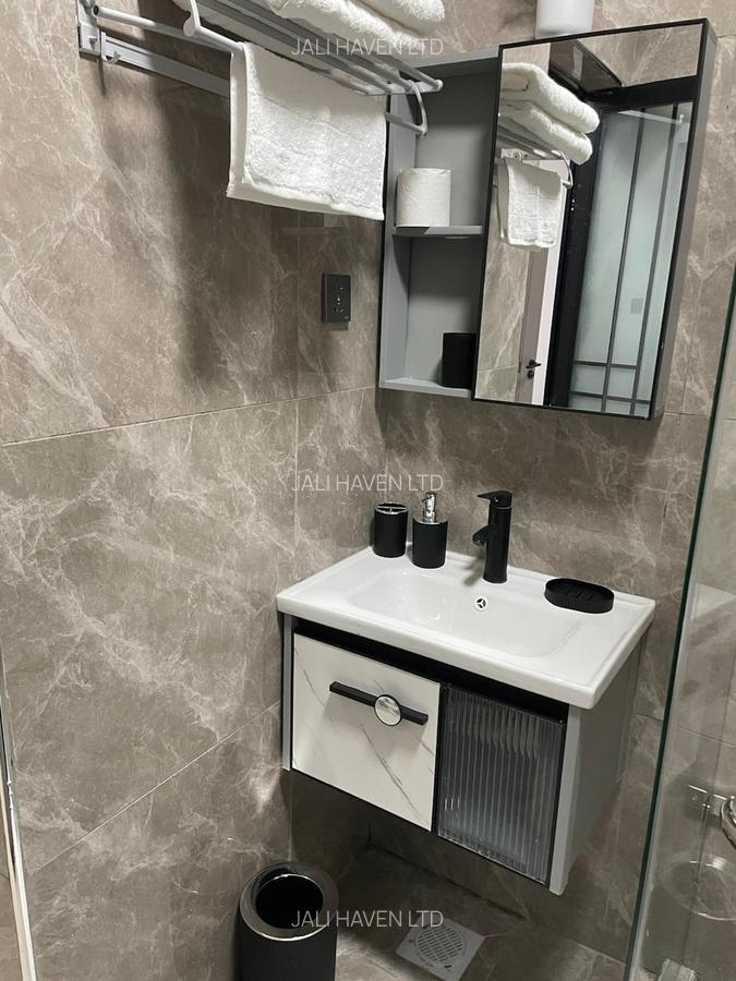 1 Bed Apartment with Gym in Kilimani - 8
