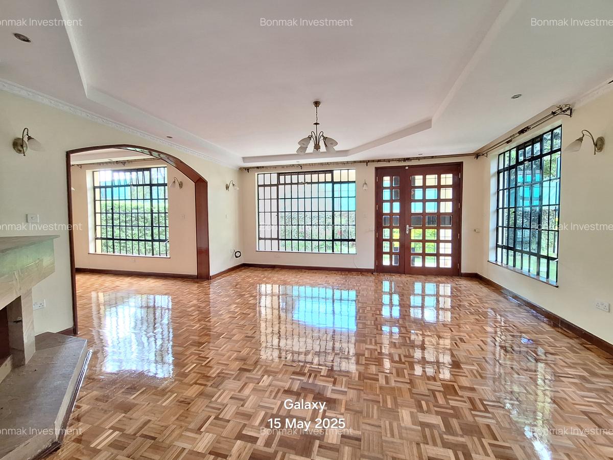4 Bed Townhouse with En Suite at Lavington Green - 10
