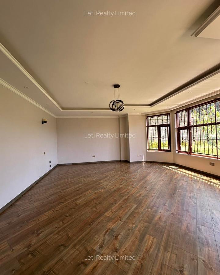5 Bed Villa with En Suite in Muthaiga - 3