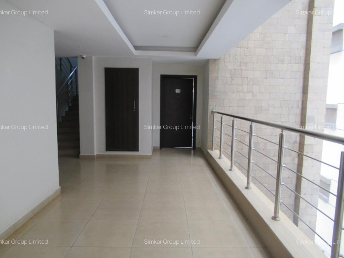 2 Bed Apartment with En Suite at Riverside Drive - 2