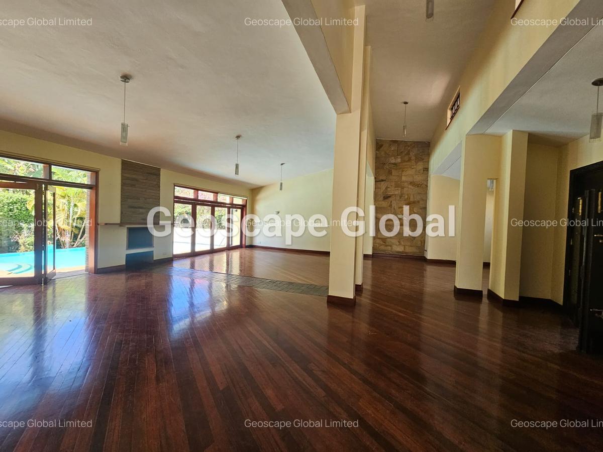 4 Bed House with En Suite in Runda - 4