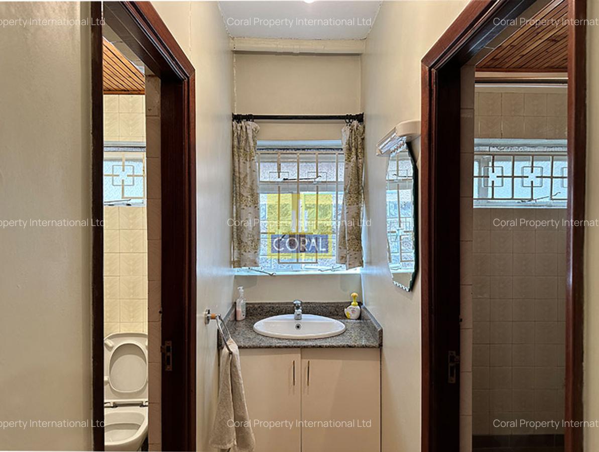 5 Bed House in General Mathenge - 10