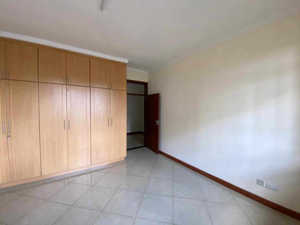 3 Bed Apartment with En Suite at Mpaka Road - 7