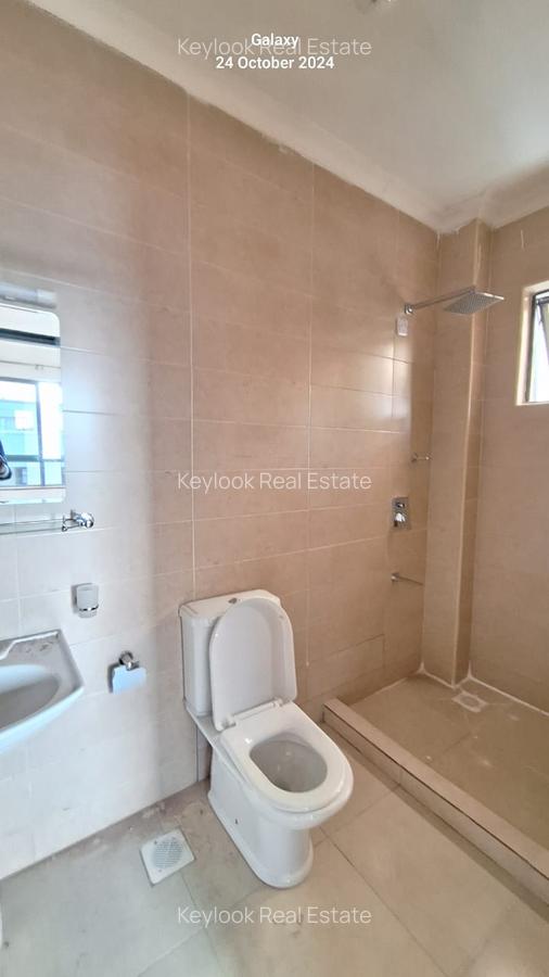 5 Bed Townhouse with En Suite at Lavington Green - 19
