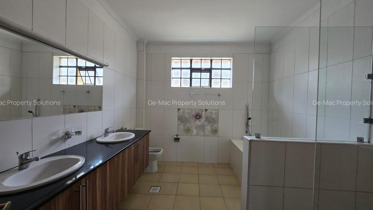4 Bed House with En Suite at Kirawa Road - 3