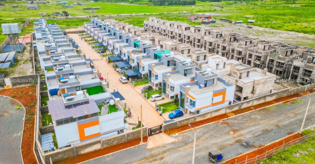 4 Bed Townhouse with En Suite in Eastern ByPass - 2