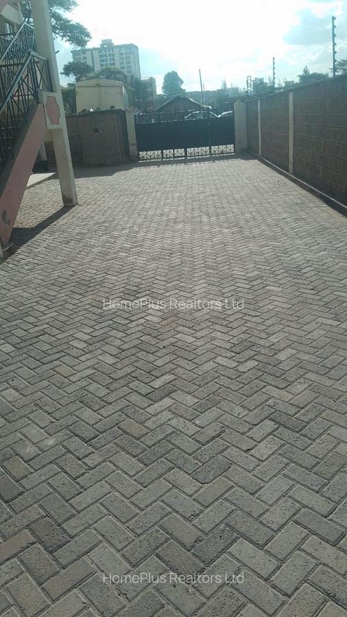 2 Bed House with En Suite at Dafam Hotel - 2