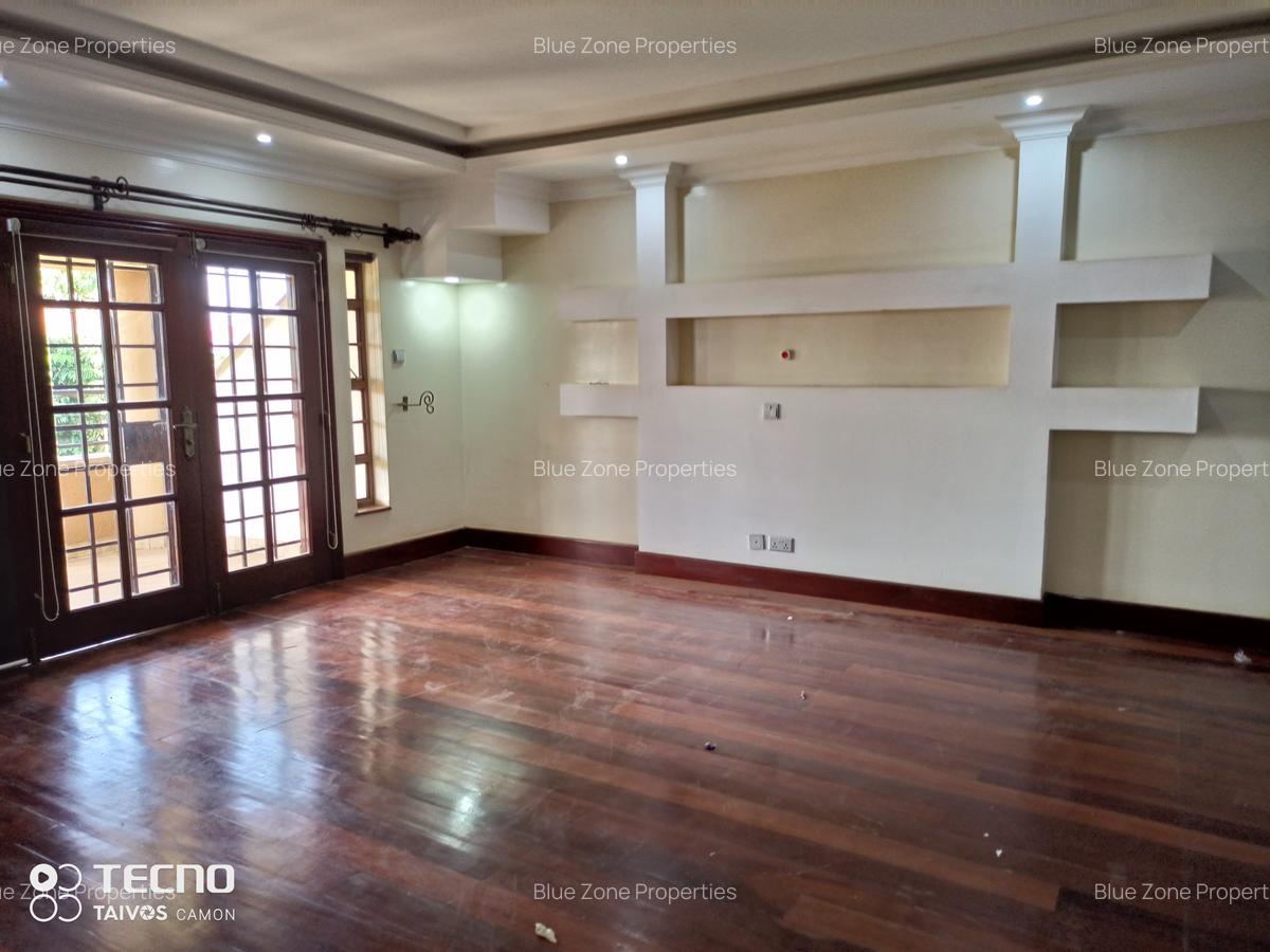 5 Bed House with En Suite at Off Runda Rd - 18