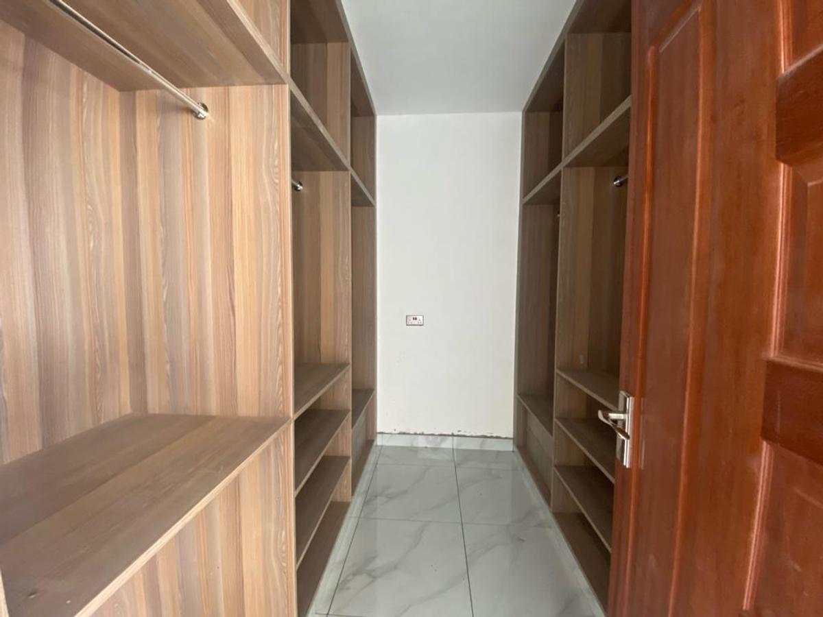 3 Bed Apartment with En Suite at Bhanderi Road - 6