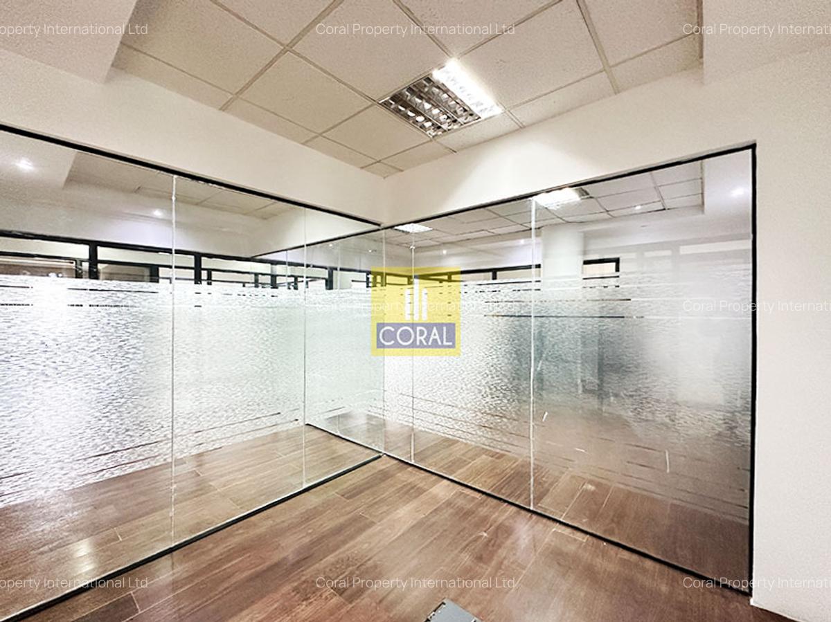 Office in Parklands - 13