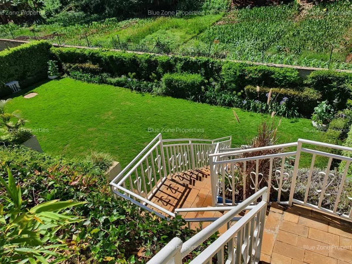 4 Bed Villa with En Suite at Off Peponi Rd - 4