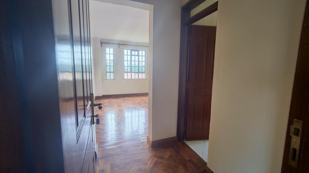 5 Bed House with En Suite in Kitisuru - 18