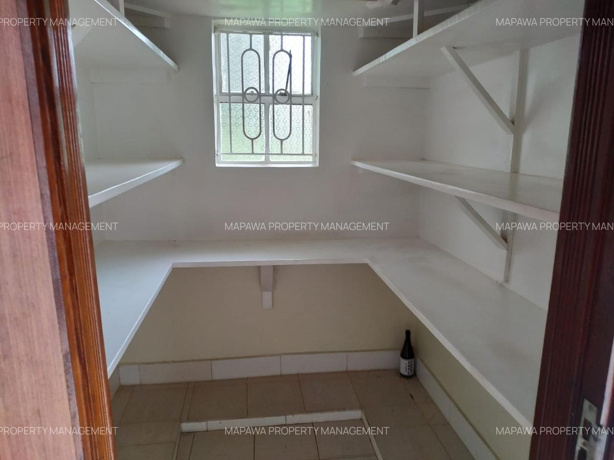 5 Bed Townhouse with En Suite in Kitisuru - 7